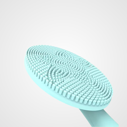 Lura Facial Cleansing Brush