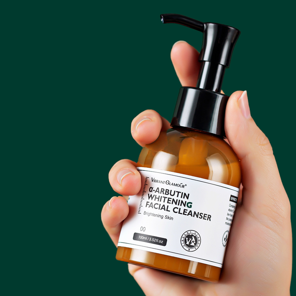 Alpha Arbutin Brightening Cleanser